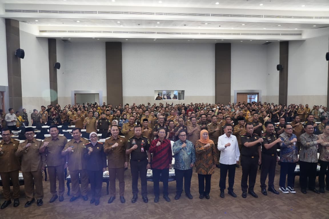 Penandatanganan Pidana Kerja Sosial, Bupati Dan Walikota Bangun Kolaborasi Bersama Kejaksaan Negeri
